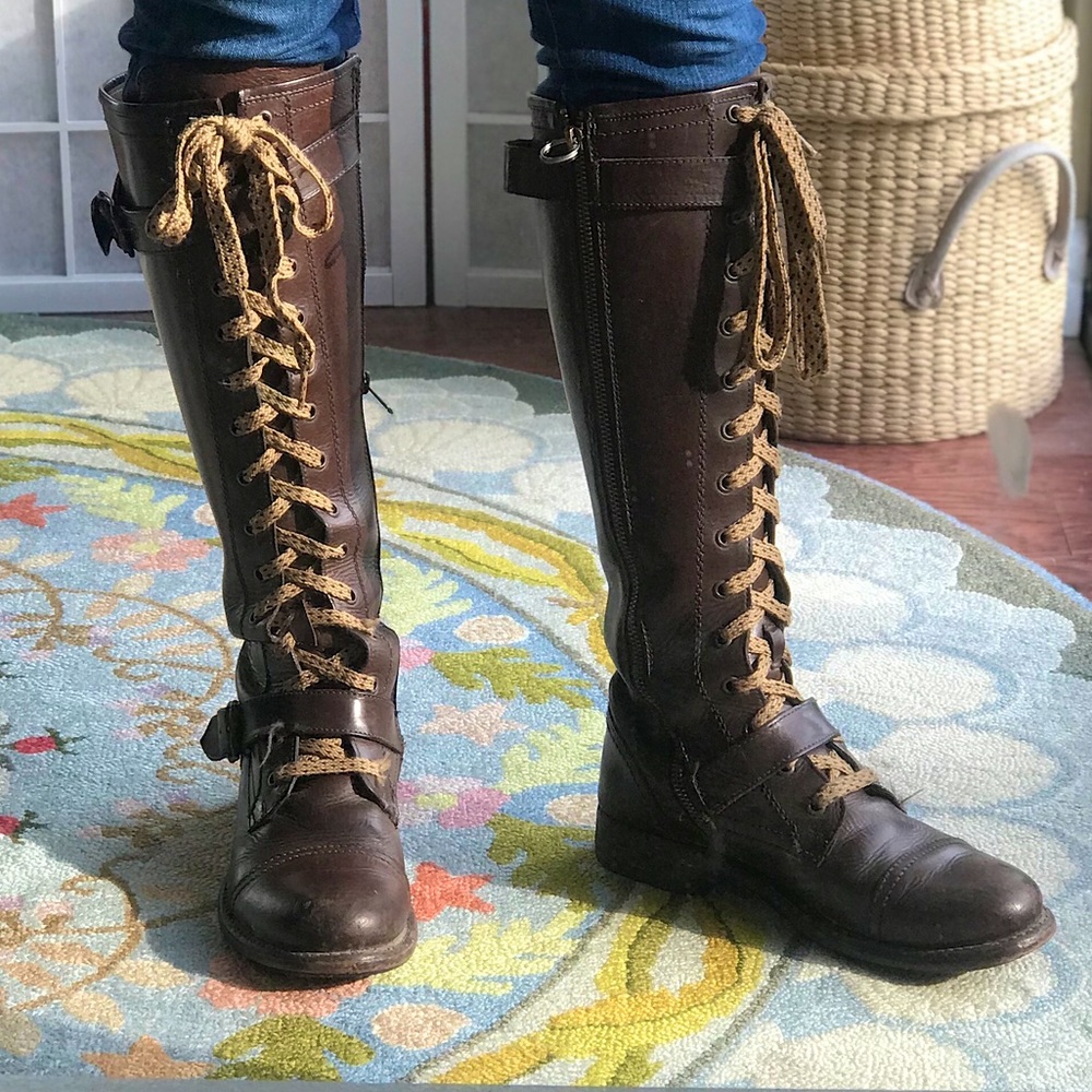 RARE! Frye Jenna Cap Toe Lace Up Boots